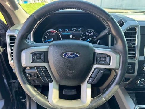 Used 2017 Ford F350 Lariat w/ Lariat Ultimate Package image 16