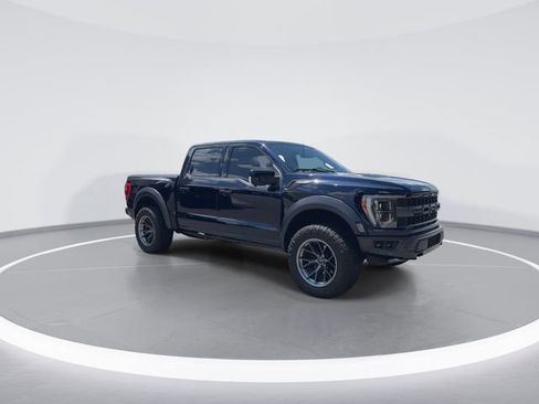 Used 2022 Ford F150 Raptor w/ Equipment Group 801A High AWD/4WD image 2