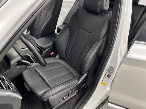 Used 2024 BMW X3 sDrive30i w/ Convenience Package w/ZPA image 9