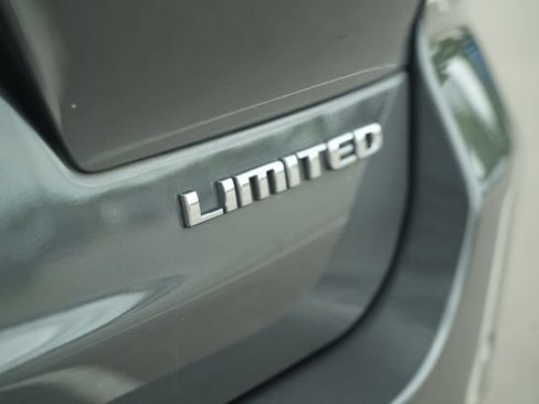 Used 2021 Jeep Grand Cherokee L Limited AWD/4WD image 46