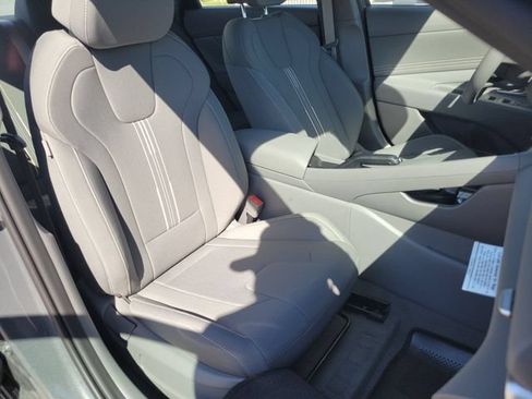 New 2026 Hyundai Elantra Sport FWD image 21