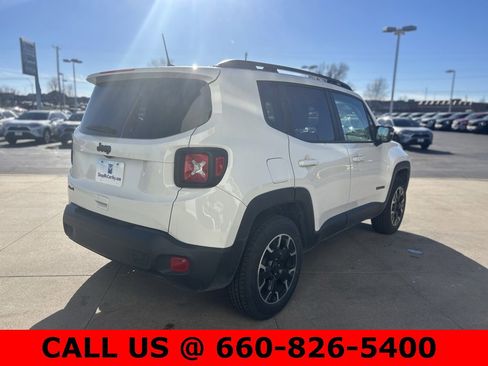 Used 2023 Jeep Renegade Latitude image 5