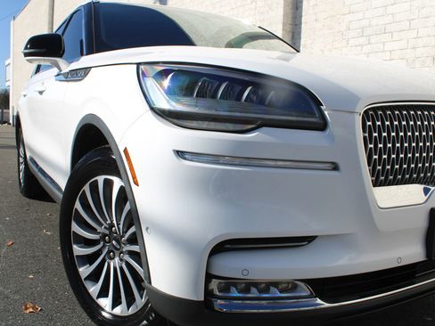 Used 2020 Lincoln Aviator Reserve w/ Equipment Group 201A image 13