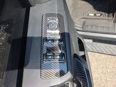 Used 2018 Ford F150 XLT w/ Equipment Group 302A Luxury AWD/4WD image 27