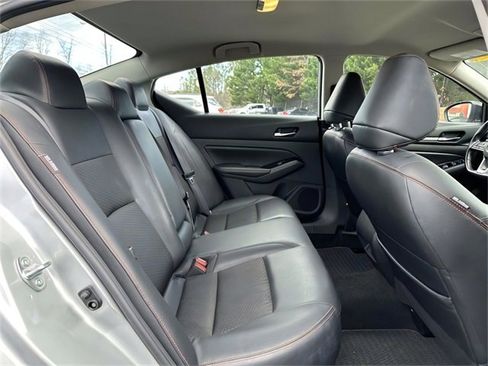 Used 2024 Nissan Altima 2.5 SR image 23