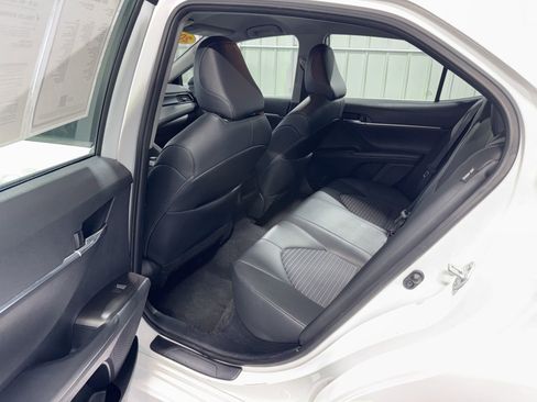 Used 2024 Toyota Camry SE FWD image 14
