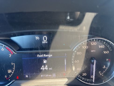 Used 2021 Cadillac XT4 Luxury w/ Cold Weather Package image 44