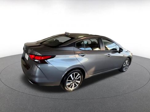 Used 2025 Nissan Versa SV image 20