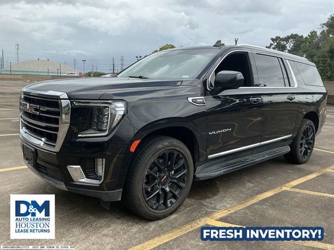 Used 2023 GMC Yukon XL SLT RWD image 2