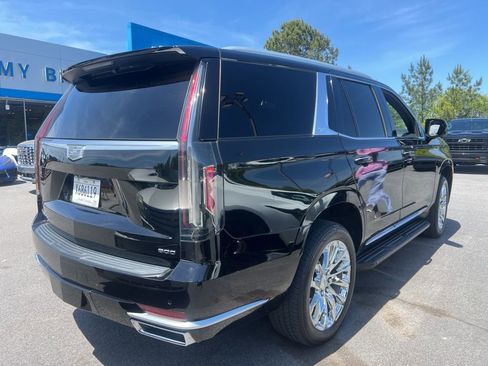 Used 2021 Cadillac Escalade Premium Luxury w/ LPO, Radiant Package image 11