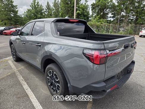 Used 2024 Hyundai Santa Cruz SEL FWD image 4