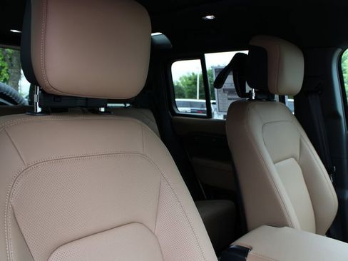 New 2026 Land Rover Defender 110 S AWD/4WD image 16