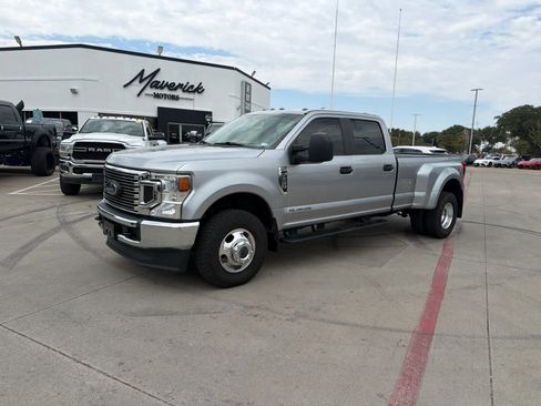 Used 2021 Ford F350 XL w/ STX Appearance Package AWD/4WD image 1