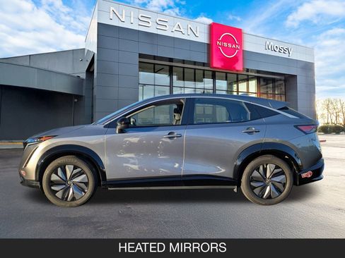 Used 2023 Nissan Ariya Engage image 5