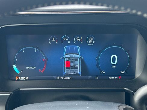 Used 2024 Ford F250 Lariat w/ Sport Appearance Package AWD/4WD image 22
