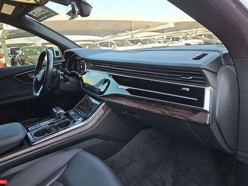 Used 2019 Audi Q8 Premium Plus w/ Premium Plus AWD/4WD image 20