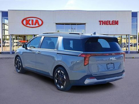 New 2026 Kia Carnival EX FWD image 3