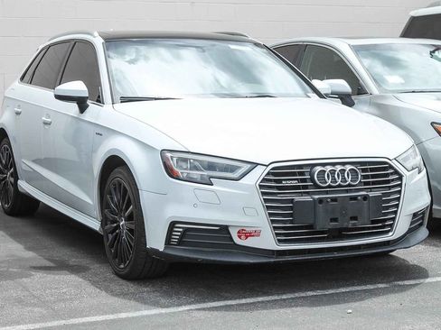 Used 2017 Audi A3 e-tron Premium Plus w/ Technology Package FWD image 3