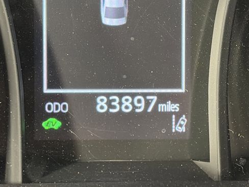 Used 2021 Toyota Camry SE image 5