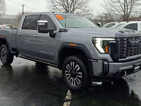 Certified 2024 GMC Sierra 2500 Denali Ultimate image 2