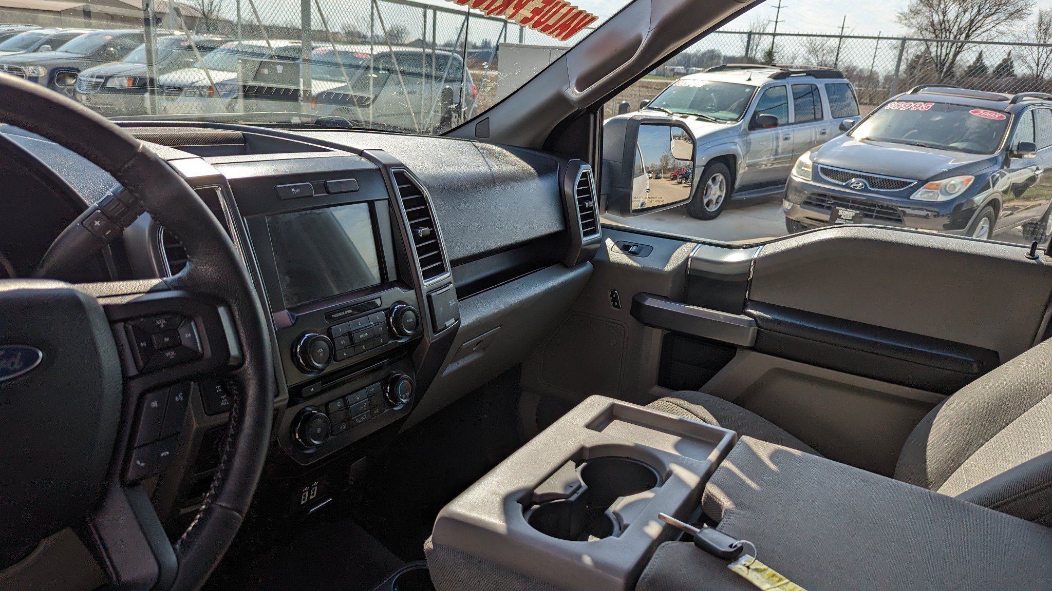Used 2016 Ford F150 XLT w/ Equipment Group 302A Luxury AWD/4WD image 4