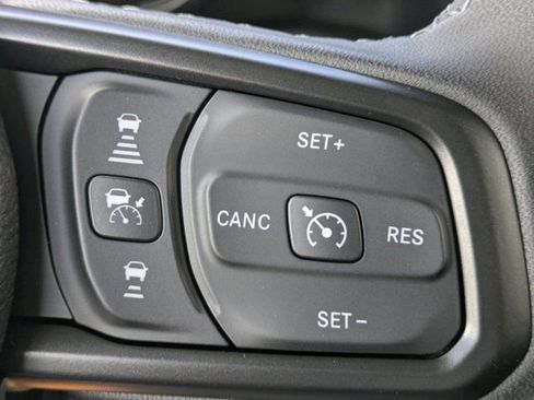 New 2025 Jeep Gladiator Rubicon image 23