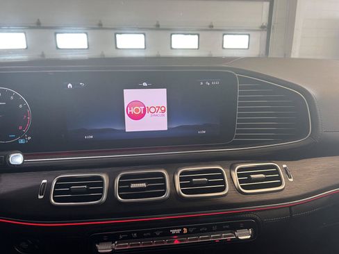 Used 2024 Mercedes-Benz GLE 350 4MATIC image 41