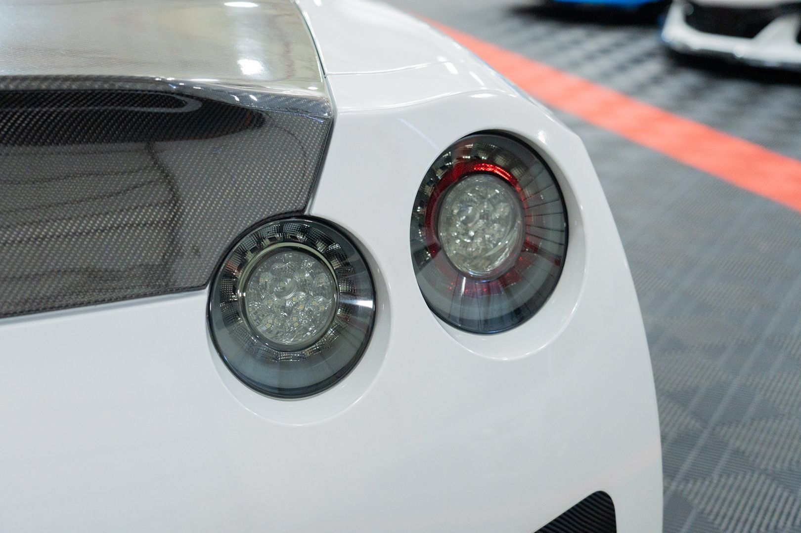 Used 2009 Nissan GT-R Premium AWD/4WD image 9