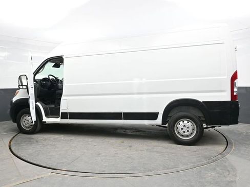 Used 2023 RAM ProMaster 2500 image 39