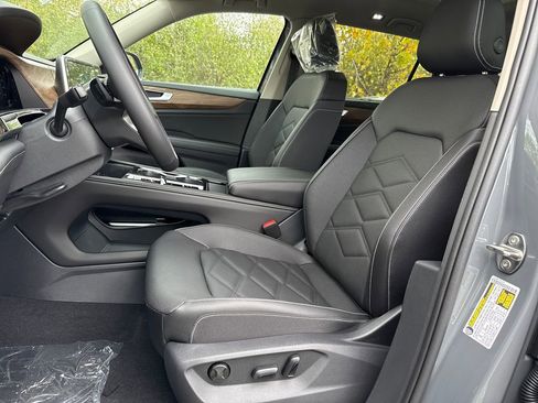 New 2026 Volkswagen Atlas SE image 3