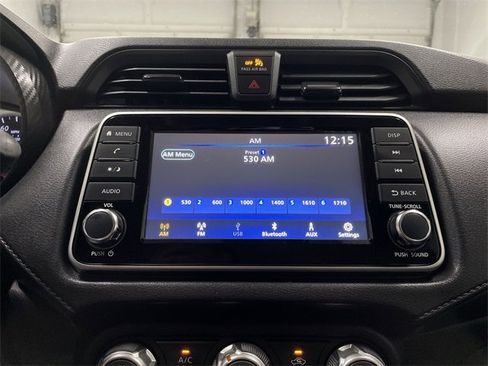 Used 2024 Nissan Versa S w/ Trunk Package image 21