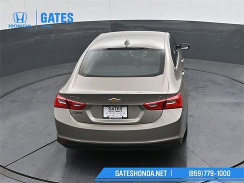 Used 2023 Chevrolet Malibu LT image 38