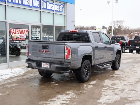 Used 2022 GMC Canyon AT4 image 3