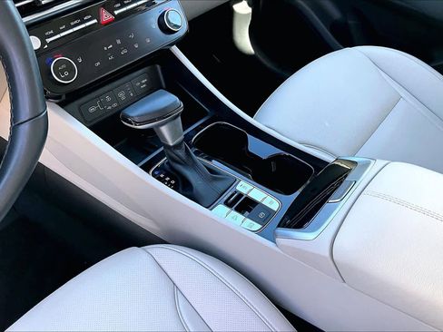 Certified 2025 Hyundai Tucson SEL image 14