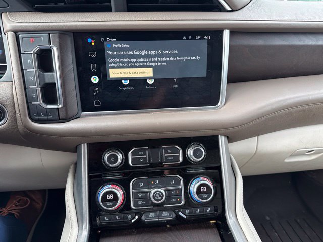 Used 2022 GMC Yukon XL Denali w/ Denali Premium Package RWD image 11