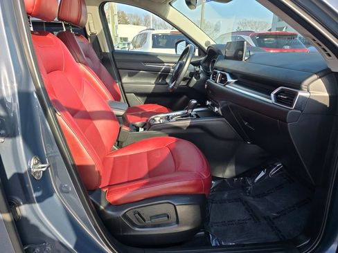 Used 2023 MAZDA CX-5 Carbon Edition image 12