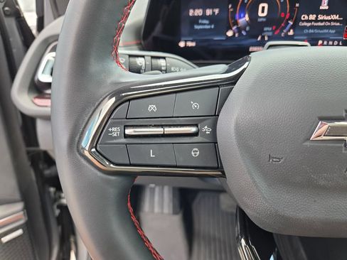 Used 2024 Chevrolet Traverse RS w/ LPO, Floor Liner Package FWD image 32