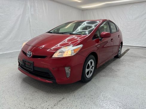 Used 2013 Toyota Prius Three image 9
