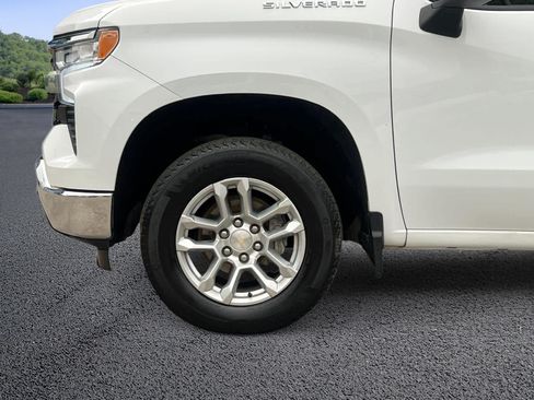 Certified 2023 Chevrolet Silverado 1500 LT AWD/4WD image 11