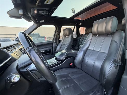 Used 2014 Land Rover Range Rover Supercharged AWD/4WD image 32