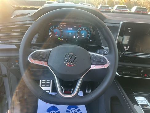 New 2026 Volkswagen Atlas Cross Sport SEL Premium R-Line AWD/4WD image 14