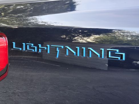 Used 2023 Ford F150 Lightning Lariat AWD/4WD image 6