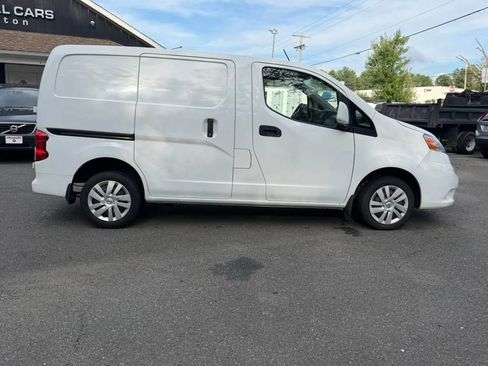 Used 2015 Nissan NV200 SV w/ Exterior Appearance Package FWD image 8