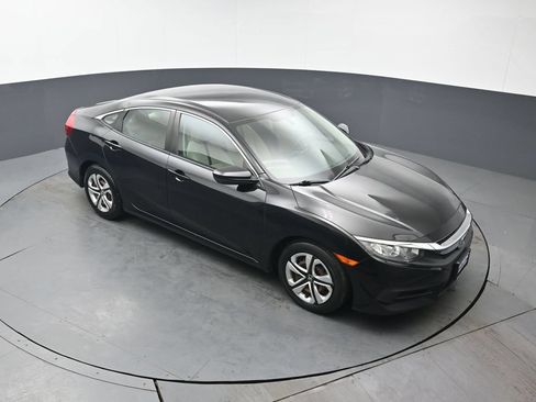 Used 2017 Honda Civic LX image 38