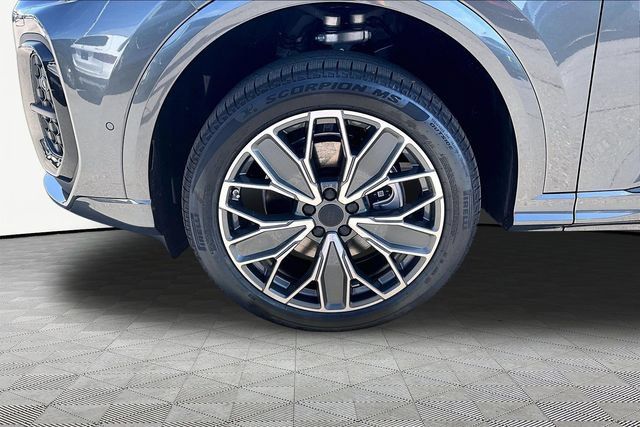 New 2026 Audi Q5 Premium Plus AWD/4WD image 8