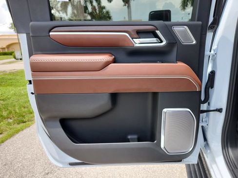 New 2026 GMC Sierra 3500 Denali Ultimate AWD/4WD image 10