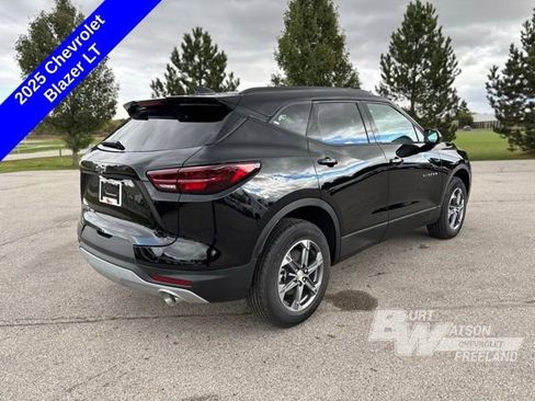 New 2025 Chevrolet Blazer LT w/ Convenience Package image 6