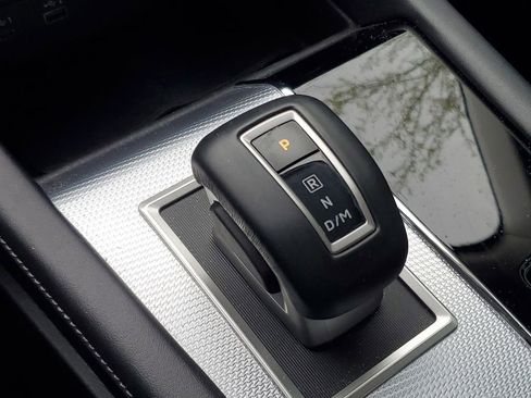 Used 2023 Mitsubishi Outlander SEL image 31