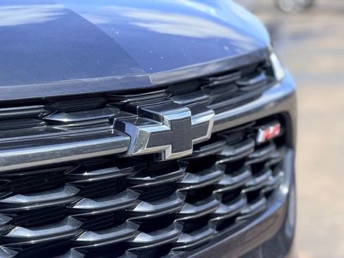 Used 2025 Chevrolet Trax RS w/ Driver Confidence Package FWD image 27