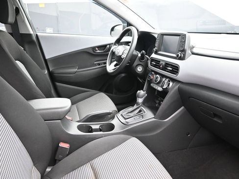 Used 2021 Hyundai Kona SE FWD image 26